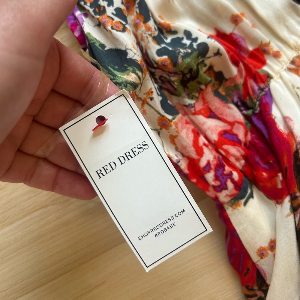 NWT rose floral halter maxi dress - Picture 4 of 5